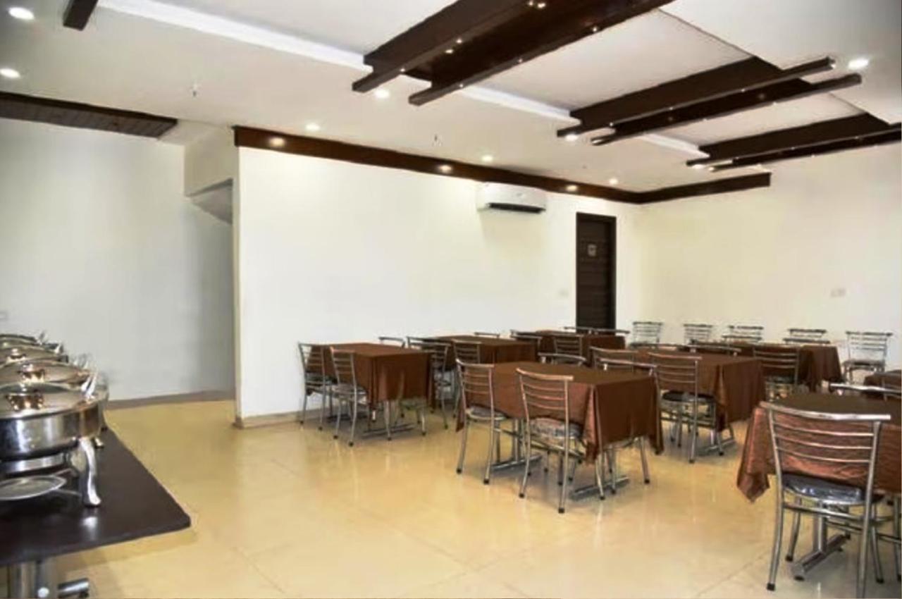 Hotel Royals Grand Galaxy Amritsar Exterior photo